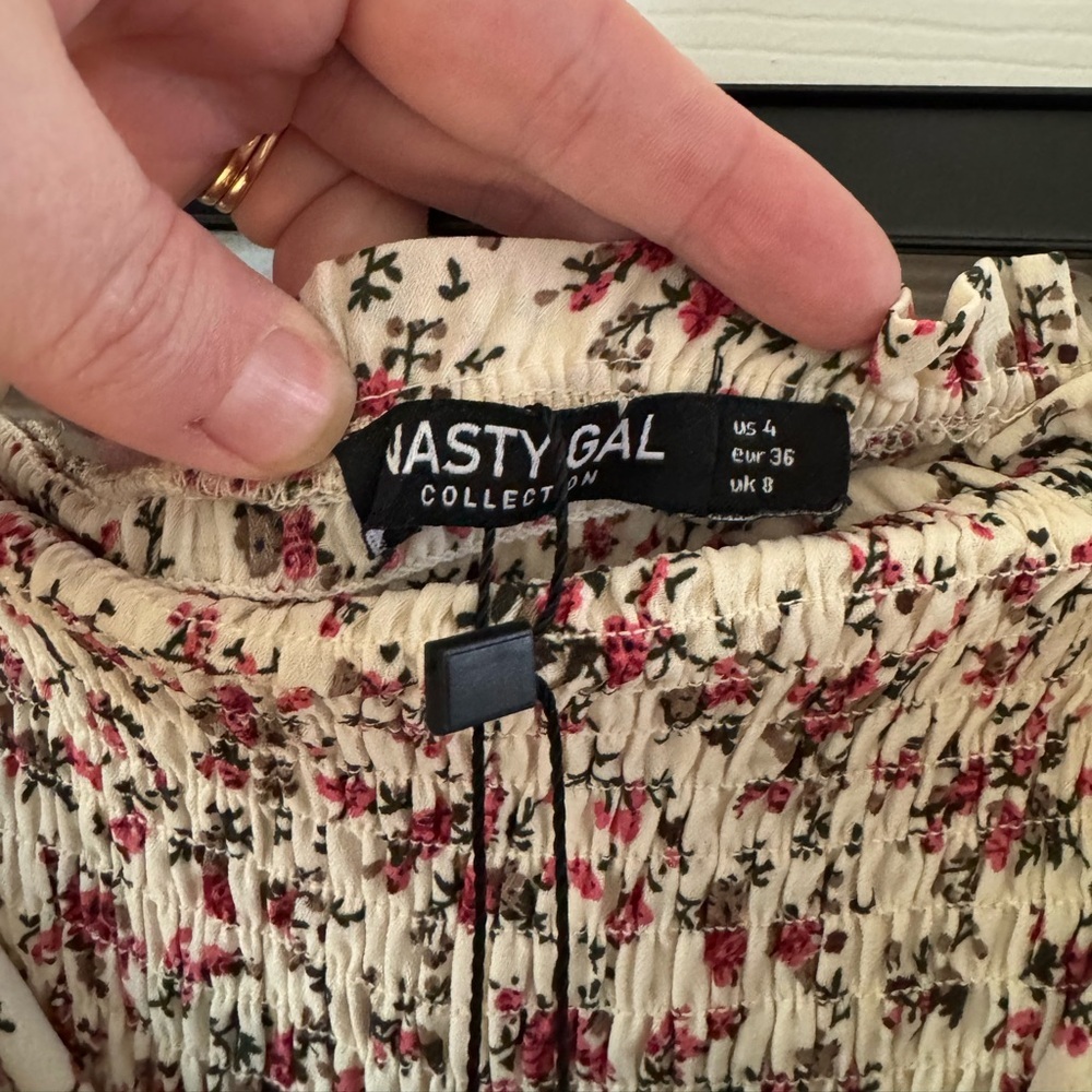 NWT‎ Nasty Gal In Bloom Floral Strapless Romper Size 4 - Picture 10 of 13